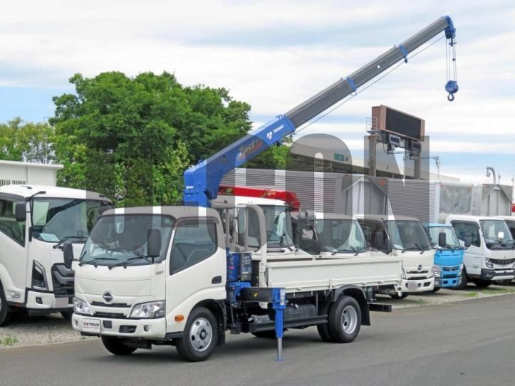 2024 Hino Dutro - photo 1 2024 Hino Dutro Other Truck for sale, Japanese used car export - photo 1 of 21 | GULJI TRADERS