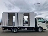 2025 Hino Dutro 4.0 Wide Long Low-Floor Diesel Turbo Refrigerated/Freezer White Truck for sale, Japanese used car export - photo 7 of 58 | GULJI TRADERS