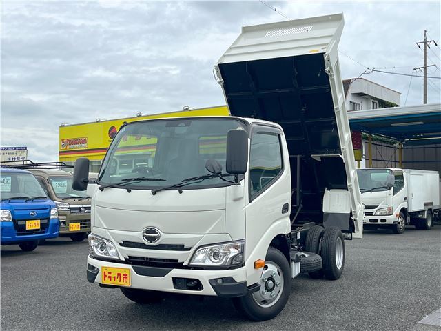 2025 Hino Dutro 3-ton Yokozuna Dump Truck, Post-M/C Model, 6-speed Manual Transmission, Registered, Unused Vehicle - photo 1 2025 Hino Dutro 3-ton Yokozuna Dump Truck, Post-M/C Model, 6-speed Manual Transmission, Registered, Unused Vehicle White Truck for sale, Japanese used car export - photo 1 of 46 | GULJI TRADERS