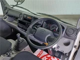2025 Hino Dutro Flatbed truck 2-ton load capacity, 6-speed manual transmission, fully low-floor White Truck for sale, Japanese used car export - photo 7 of 69 | GULJI TRADERS
