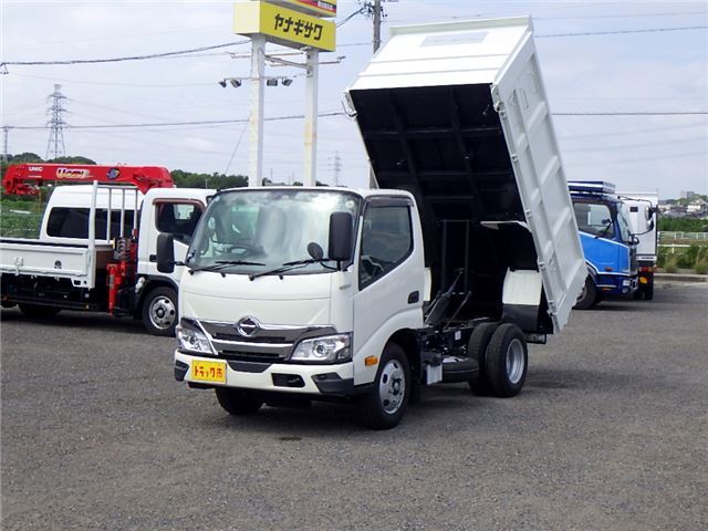 2025 Hino Dutro 3-ton deep dump truck, no soil/sand transport allowed, registered but unused vehicle, 4-number plate, collision mitigation. - photo 1 2025 Hino Dutro 3-ton deep dump truck, no soil/sand transport allowed, registered but unused vehicle, 4-number plate, collision mitigation. Other Truck for sale, Japanese used car export - photo 1 of 51 | GULJI TRADERS
