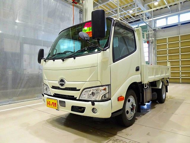2025 Hino Dutro Strengthened, Not applicable 4WD White Truck for sale, Japanese used car export - photo 1 of 25 | GULJI TRADERS