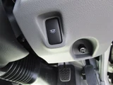 2025 Hino Dutro Power tailgate, side doors, 2WD White Truck for sale, Japanese used car export - photo 16 of 25 | GULJI TRADERS