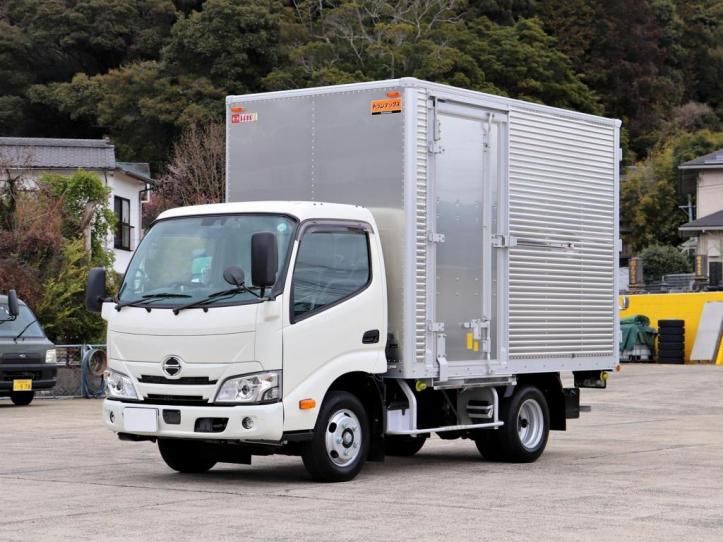 2025 Hino Dutro Other Truck for sale, Japanese used car export - photo 1 of 21 | GULJI TRADERS