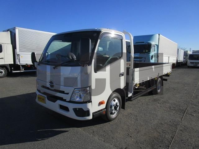2025 Hino Dutro - photo 1 2025 Hino Dutro Other Truck for sale, Japanese used car export - photo 1 of 21 | GULJI TRADERS