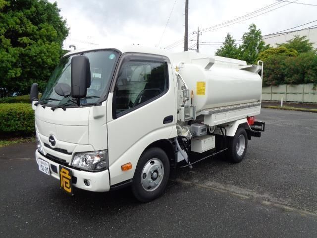2025 Hino Dutro - photo 1 2025 Hino Dutro Other Truck for sale, Japanese used car export - photo 1 of 17 | GULJI TRADERS