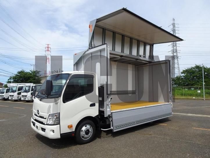 2025 Hino Dutro - photo 1 2025 Hino Dutro Other Truck for sale, Japanese used car export - photo 1 of 21 | GULJI TRADERS