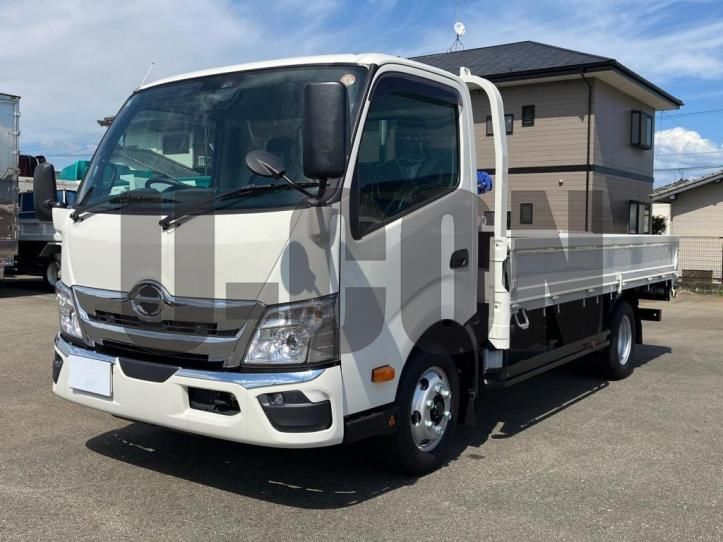 2026 Hino Dutro - photo 1 2026 Hino Dutro Other Truck for sale, Japanese used car export - photo 1 of 21 | GULJI TRADERS