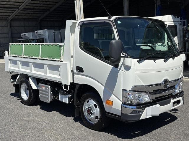 2026 Hino Dutro Other Truck for sale, Japanese used car export - photo 1 of 21 | GULJI TRADERS