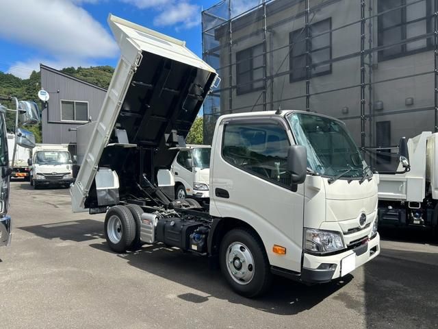 2026 Hino Dutro White Truck for sale, Japanese used car export - photo 1 of 15 | GULJI TRADERS