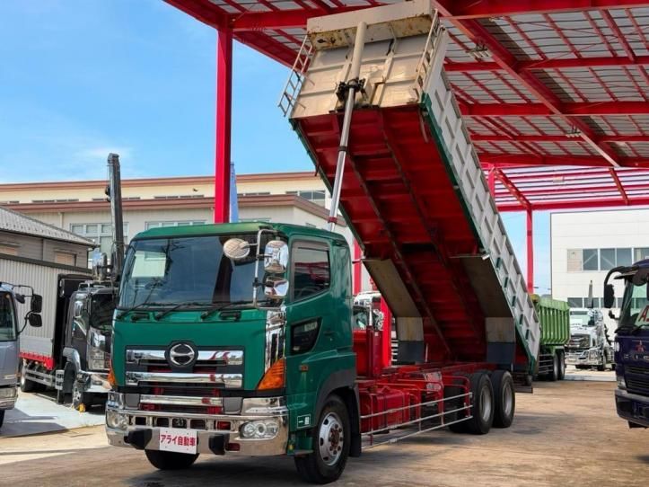 2007 Hino Profia 11m Long - photo 1 2007 Hino Profia 11m Long Truck for sale, Japanese used car export - photo 1 of 21 | GULJI TRADERS
