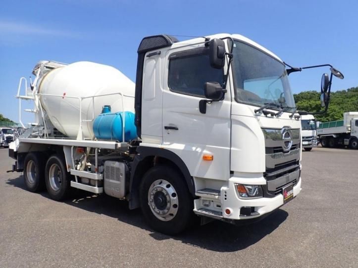 2022 Hino Profia Truck for sale, Japanese used car export - photo 1 of 21 | GULJI TRADERS