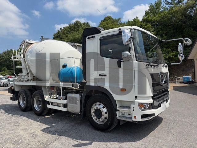 2024 Hino Profia - photo 1 2024 Hino Profia Truck for sale, Japanese used car export - photo 1 of 21 | GULJI TRADERS