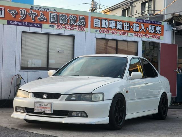 1999 Honda Accord 2.0 SiR-T White Sedan for sale, Japanese used car export - photo 1 of 80 | GULJI TRADERS