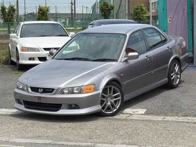 2000 Honda Accord Euro R - photo 1 2000 Honda Accord Euro R Gunmetal Sedan for sale, Japanese used car export - photo 1 of 9 | GULJI TRADERS