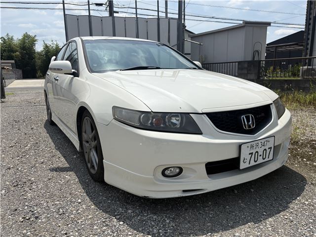 2003 Honda Accord Euro R Pearl Sedan for sale, Japanese used car export - photo 1 of 22 | GULJI TRADERS