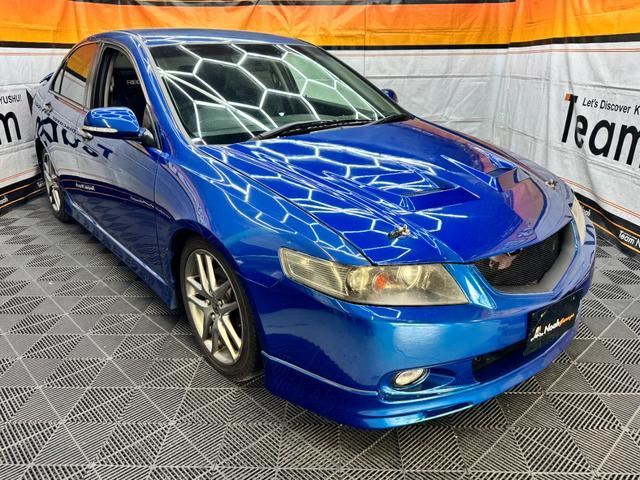 2003 Honda Accord EuroR - photo 1 2003 Honda Accord EuroR Blue Sedan for sale, Japanese used car export - photo 1 of 6 | GULJI TRADERS