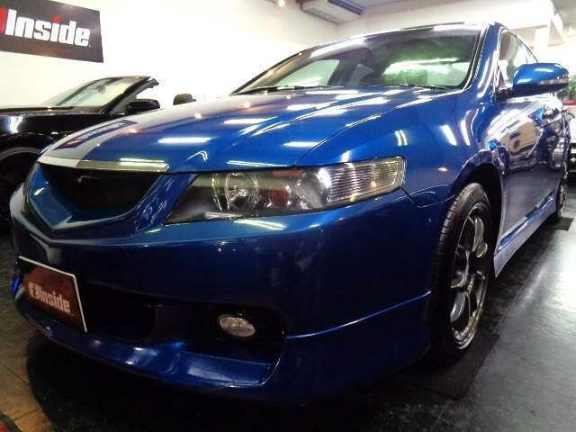 2003 Honda Accord Euro R K20A iVTEC engine 6MT Blue Sedan for sale, Japanese used car export - photo 1 of 10 | GULJI TRADERS