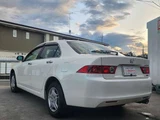 2005 Honda Accord 2.0 20A 4WD White Sedan for sale, Japanese used car export - photo 7 of 71 | GULJI TRADERS