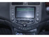 2005 Honda Accord Euro R Mugen Aero / Air Cleaner Arago Pearl Sedan for sale, Japanese used car export - photo 5 of 9 | GULJI TRADERS