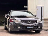2006 Honda Accord 2.0 Euro R Black Sedan for sale, Japanese used car export - photo 7 of 9 | GULJI TRADERS