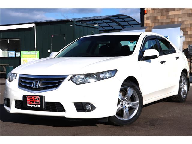 2011 Honda Accord 20TL - photo 1 2011 Honda Accord 20TL Pearl Sedan for sale, Japanese used car export - photo 1 of 36 | GULJI TRADERS