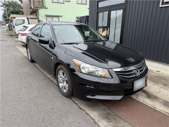 2012 Honda Accord Base - photo 1 2012 Honda Accord Base Black Sedan for sale, Japanese used car export - photo 1 of 22 | GULJI TRADERS