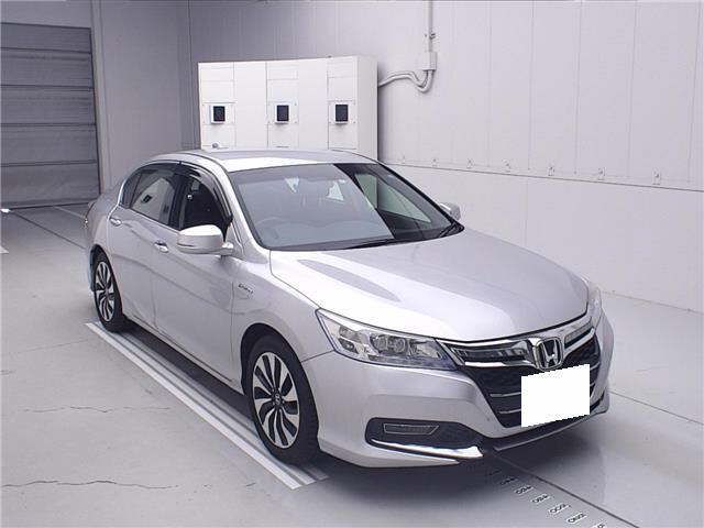2014 Honda Accord Hybrid LX Silver SUV for sale, Japanese used car export | GULJI TRADERS
