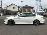 2017 Honda Accord 2.0 Hybrid EX White Sedan for sale, Japanese used car export - photo 7 of 32 | GULJI TRADERS