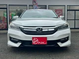 2018 Honda Accord 2.0 Hybrid EX White Sedan for sale, Japanese used car export - photo 2 of 55 | GULJI TRADERS