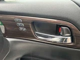 2018 Honda Accord 2.0 Hybrid EX White Sedan for sale, Japanese used car export - photo 16 of 55 | GULJI TRADERS