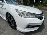 2018 Honda Accord 2.0 Hybrid EX White Sedan for sale, Japanese used car export - photo 34 of 55 | GULJI TRADERS