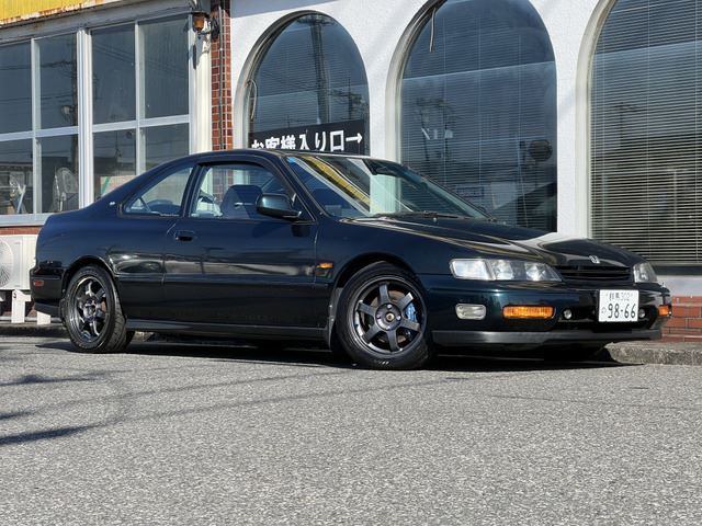 1995 Honda Accord Coupe 2.2 SiR Coupe for sale, Japanese used car export - photo 1 of 80 | GULJI TRADERS