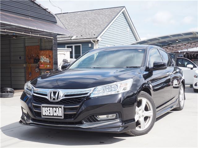 2014 Honda Accord Hybrid LX SUV for sale, Japanese used car export - photo 1 of 48 | GULJI TRADERS