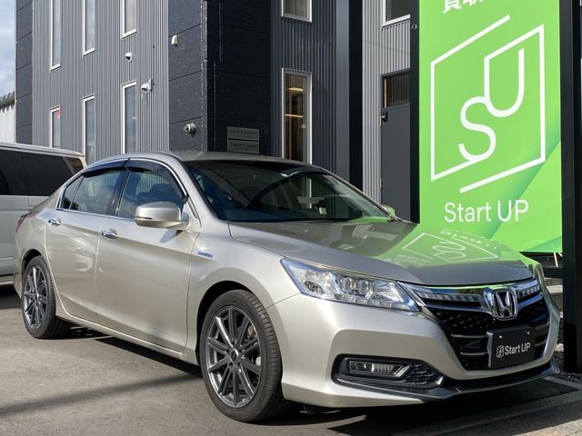 2014 Honda Accord Hybrid 2.0 LX SUV for sale, Japanese used car export - photo 1 of 32 | GULJI TRADERS
