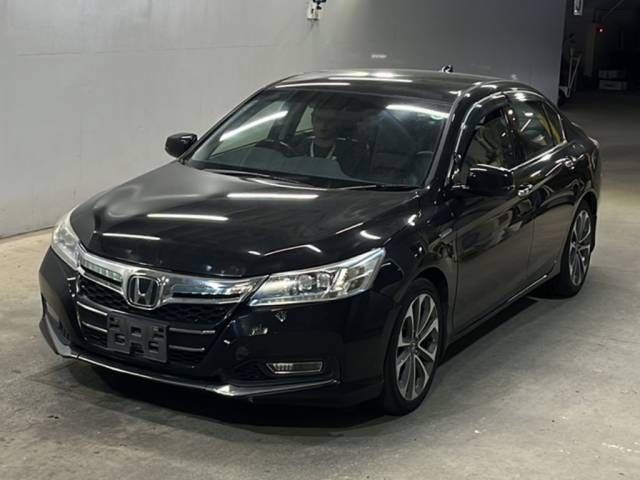 2015 Honda Accord Hybrid EX Sedan for sale, Japanese used car export - photo 1 of 3 | GULJI TRADERS