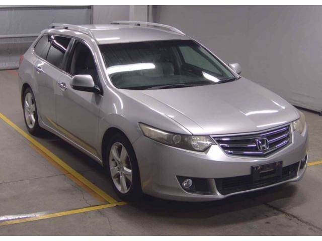 2009 Honda Accord Tourer 24E - photo 1 2009 Honda Accord Tourer 24E Sedan for sale, Japanese used car export - photo 1 of 6 | GULJI TRADERS
