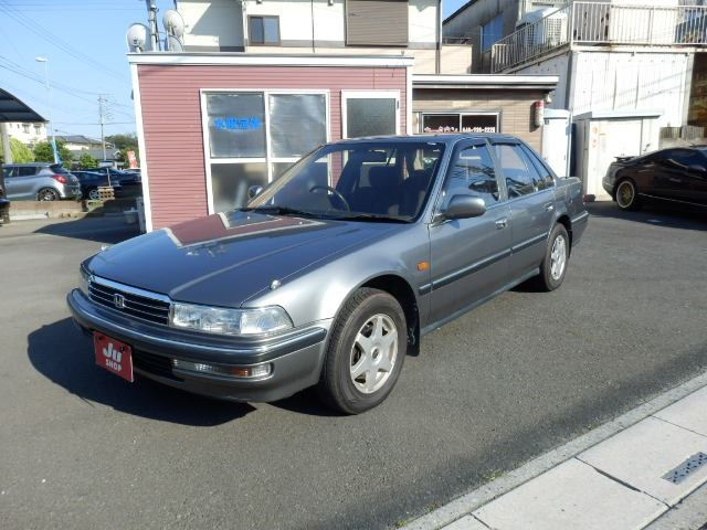 1989 Honda Ascot 2.0 Si - photo 1 1989 Honda Ascot 2.0 Si Sedan for sale, Japanese used car export - photo 1 of 34 | GULJI TRADERS