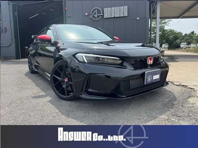 2026 Honda Civic TYPE R - photo 1 2026 Honda Civic TYPE R Sedan for sale, Japanese used car export - photo 1 of 50 | GULJI TRADERS
