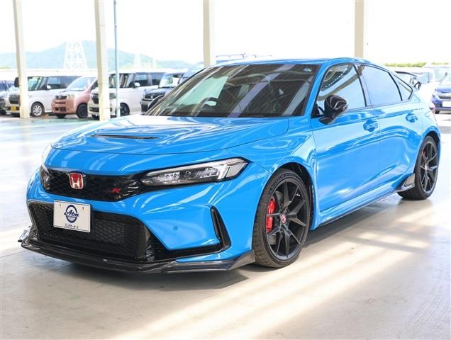 2026 Honda Civic 2.0 - photo 1 2026 Honda Civic 2.0 Sedan for sale, Japanese used car export - photo 1 of 30 | GULJI TRADERS
