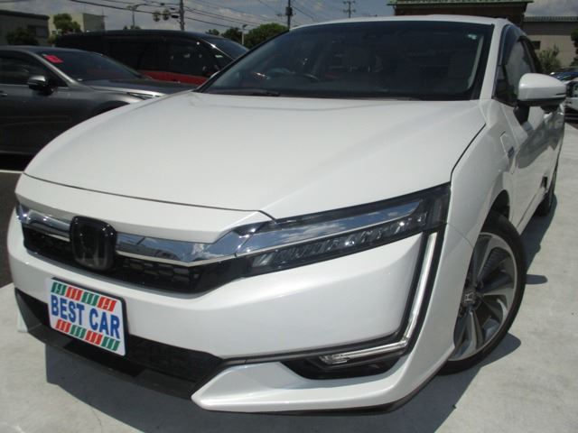 2019 Honda Clarity Phev 1.5 - photo 1 2019 Honda Clarity Phev 1.5 Sedan for sale, Japanese used car export - photo 1 of 47 | GULJI TRADERS
