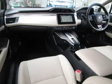 2019 Honda Clarity Phev EX Sedan for sale, Japanese used car export - photo 16 of 79 | GULJI TRADERS