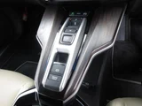 2019 Honda Clarity Phev EX Sedan for sale, Japanese used car export - photo 40 of 79 | GULJI TRADERS