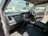 2007 Honda Cross Road 2.0 20X Sedan for sale, Japanese used car export - photo 36 of 56 | GULJI TRADERS