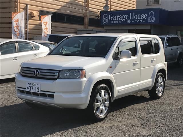 2007 Honda Cross Road 20X - photo 1 2007 Honda Cross Road 20X Sedan for sale, Japanese used car export - photo 1 of 12 | GULJI TRADERS