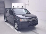 2010 Honda Cross Road 18L HID-ED Sedan for sale, Japanese used car export - photo 1 of 11 | GULJI TRADERS