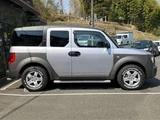 2003 Honda Element Base Sedan for sale, Japanese used car export - photo 4 of 9 | GULJI TRADERS