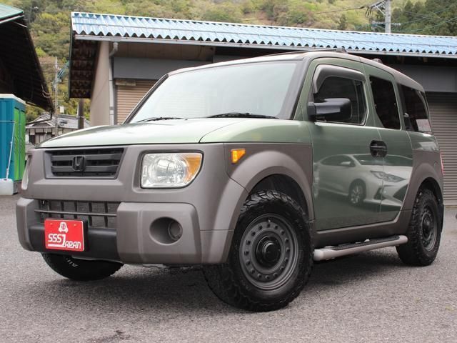 2004 Honda Element Base Sedan for sale, Japanese used car export - photo 1 of 9 | GULJI TRADERS