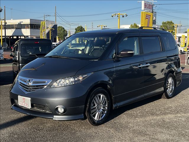 2006 Honda Elysion - photo 1 2006 Honda Elysion Sedan for sale, Japanese used car export - photo 1 of 30 | GULJI TRADERS