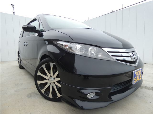 2009 Honda Elysion - photo 1 2009 Honda Elysion Sedan for sale, Japanese used car export | GULJI TRADERS